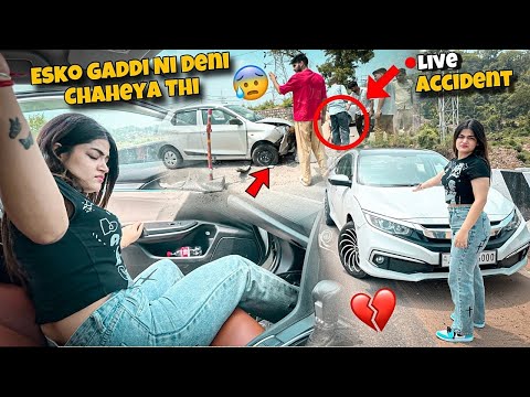 Major Accident💔Koi Enko Hospital Lejao😨| Es Ladki Ko Gaddi Kyu Di Mane😰 @ManikAtri