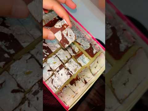 #barfi 😋😍 #youtubeshortsviral #food #varle #foodclips #youtubeshorts #shorts #terding