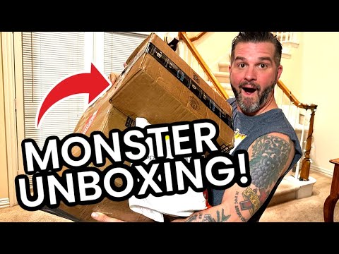 This MONSTER SIZED BOX was Packed Full of Vintage Toy Goodness!!