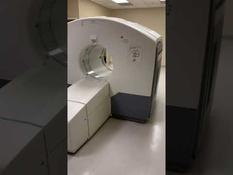 What Does a PET Scanner Look Like? GE Discovery 690 PET CT Scanner