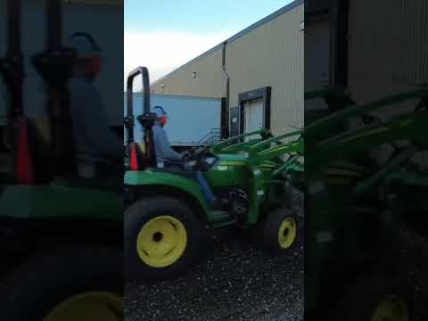 Spreading gravel! #tractorvideos @BulldogTractor