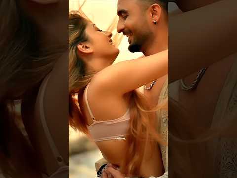 Tumse Milne Ko Dil Karta Hai Whatsapp Status Full Screen...#viral #status