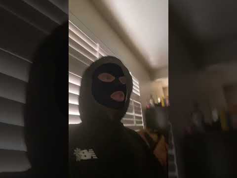 POV robbers stealing but mom text💀