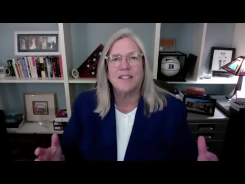 U.S. Intelligence Expert Sue Gordon: Excellence Doesn’t Have One Look