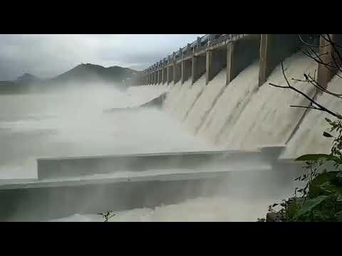 Tungabhadra Dam | Travel Karnataka