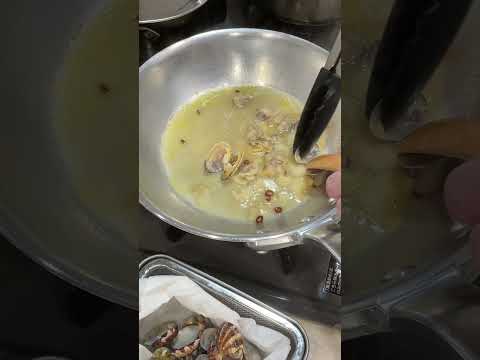 リングイネのボンゴレ・ビアンコ, Linguine with Clams #pasta #cooking