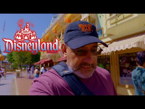 Disneyland 3 Days Before Halloween 2024