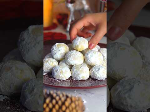 Melt-in-Your-Mouth Snowball Cookies Recipe ❄️ Easy Holiday Baking Treat! #ytshort #viralshort