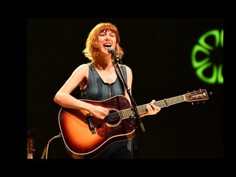 Molly Tuttle "Billy in the Lowground" 9/16/21 Albany, NY