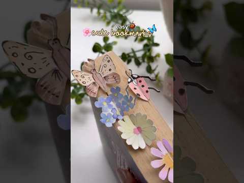 Cute bookmarks🌸✨#diy #drawing #trending #viralvideo #bookmark