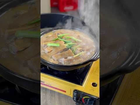 Braised Lamb Belly in Clay Pot - Hopers' Base in North Point 北角古法羊腩煲 - 人人和平 #localfood #hongkong