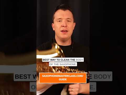 Best Way To Clean Out Your Sax #saxophone #saxophonelessons #saxlessons #saxofone