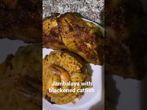 Jambalaya with blackened catfish #jambalaya #ricerecipe #quickrecipe #seafoodlover  #shrimp