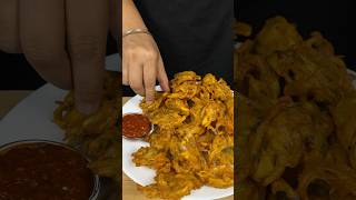 Aloo Pyaaj ke Pakode ASMR Cooking #shorts #asmr #food #cooking #indianasmrworld #snacks #pakoda