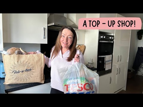 A TOP-UP GROCERY SHOP!