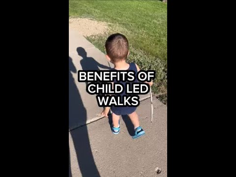 Let your child lead when walking 🚶