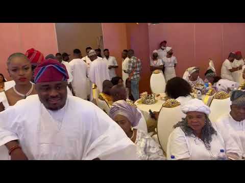 MASOYINBO YORUBA TEACHER AT SAHEED OSUPA’S EXCLUSIVE ALL WHITE CONCERT