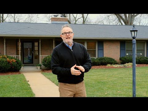 Sprawling Murfreesboro Mid-Century Ranch