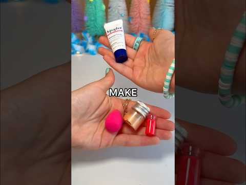 Making MINI MAKEUP! 😱💄🪞 *back to school hack*