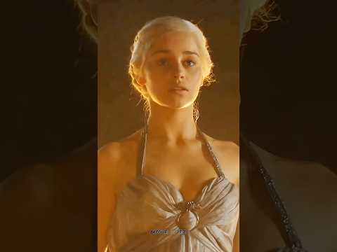 Daenerys Targeryen👸 Steps Into Fire 🔥#Game Of Thrones🔥#Daenerys Targeryen👸 💖