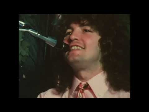 10cc - Dreadlock Holiday (Official Video) (High Definition)