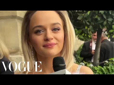 Joey King Wears Givenchy At Vogue World: Paris