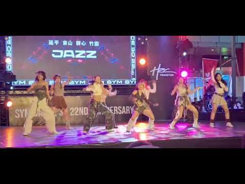 JAZZ GROUP HIP HOP DANCE AT XINYI DISTRICT TAIPIE CITY TAIWAN