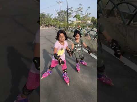 #skating #figureskating #stunt #skatingsuccess #freestyleskating #indianskater #skate #skatinglesson