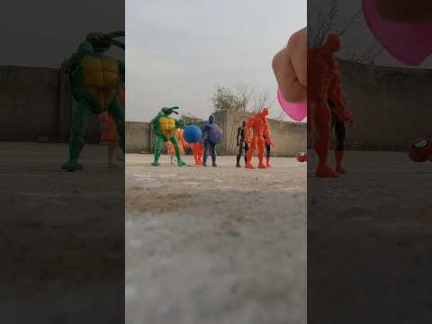 Ball gun attack on ninja turtle carnage and avengers spiderman