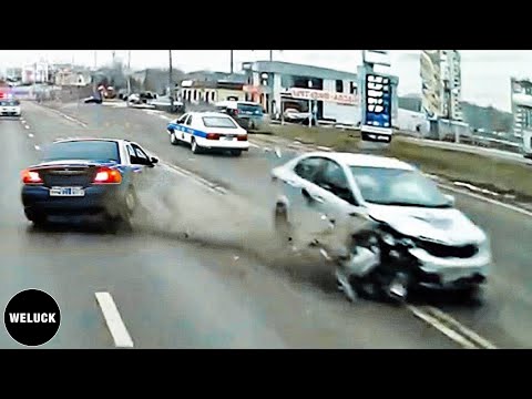 1000 SHOCKING Car Crashes Moments Video On The Road You Wouldn't Believe If Not Filmed!