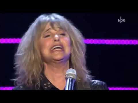 Suzi Quatro - If you cant give me love ( Live ) 2012