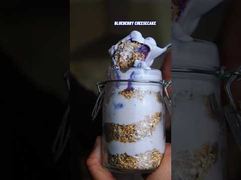 BLUEBERRY CHEESECAKE OVERNIGHT OATS🫐💪