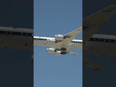 NASA DC-8 at USAF Plant 42