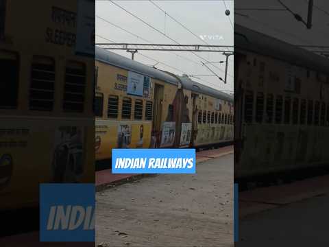 Koyna express train #VITA#mumbaikarprajakta #minivlog #train#shorts #traintravel#masur#explorer