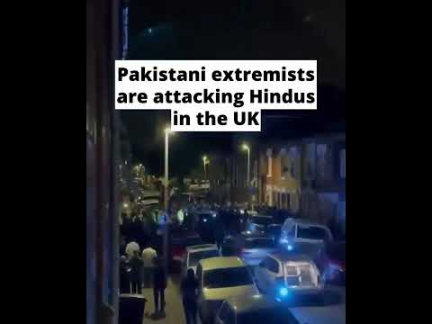 Pakistani muslim extremist attacking hindus in Leicester 🇬🇧 #pakistan #pakistani #uk #hindus #islam