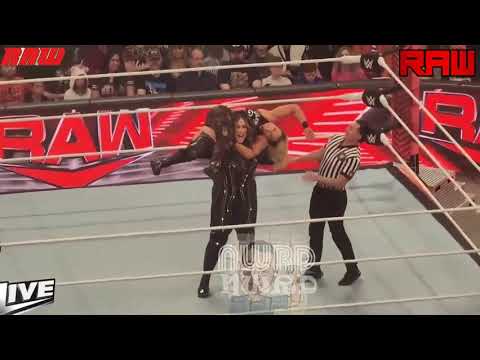 nia jax vs zoey stark match