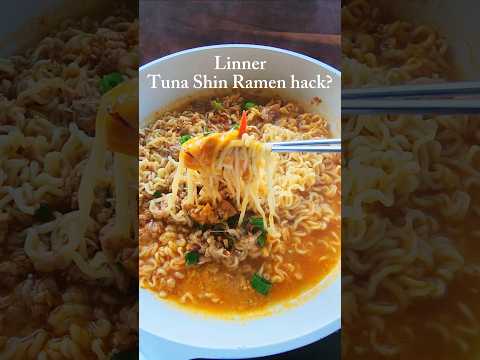 Tuna shin ramen hack?? #shinramen #hack #spicy #shinnoodles #foodasmr #spicynoodles #ramen #asmrf