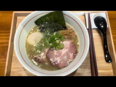 【今日の昼飯】 池袋 中華そば 多繋（たけい）の「白豚 麺量少な目」 830円