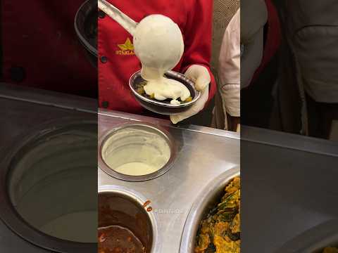 Palak Patta Chaat - Tasty Indian Wedding Food - Delhi Streetfood #tastyfood #indianfood #chaat