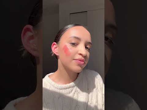 Mixing the perfect cream blush for spring #makeuptutorial #springmakeup #creamblush #blush #makeup