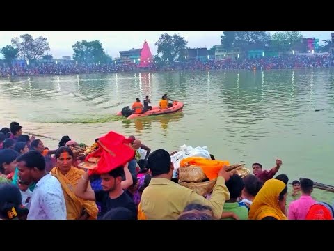 Chaiti Chhath Puja Me Bargaon Ghaat Pe Aaya Hoon