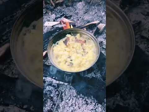 Campfire breakfast