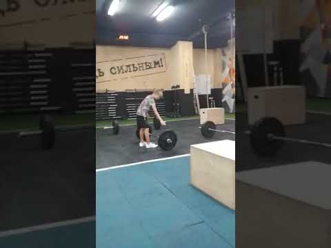 Crossfit kid Gabriel тренировка в Banda тренировка ребенка в зале