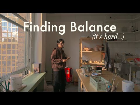 Finding Work-Life Balance as an Artist 🍐| nyc studio VLOG