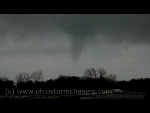 Rare! Waterspout During Lake Effect Snow Event! Westfield, New York 12/8/16