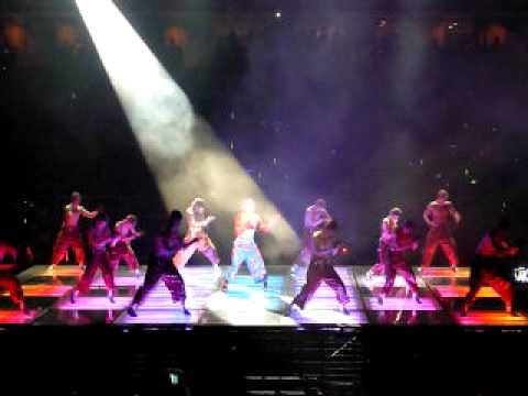 郭富城 Aaron Kwok De Show Reel Live In Concert 09 [30 May 2009] 开场2 舞林正传