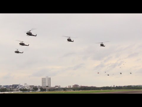 【立川航空祭2024】 圧巻！ヘリコプター14機一斉離陸～編隊飛行～着陸