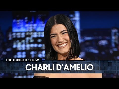 Charli D'Amelio Burst Into Tears After Booking & Juliet; Breaks Down Her Slang Dictionary