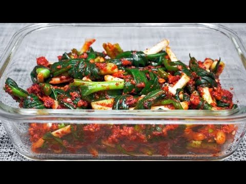 Scallion kimchi eaten by Koreans, the method and recipe tell you, spicy