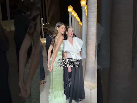 Just two icons posing for the camera. 🌟 #SarahPaulson #KaiaGerber #LACMAGala